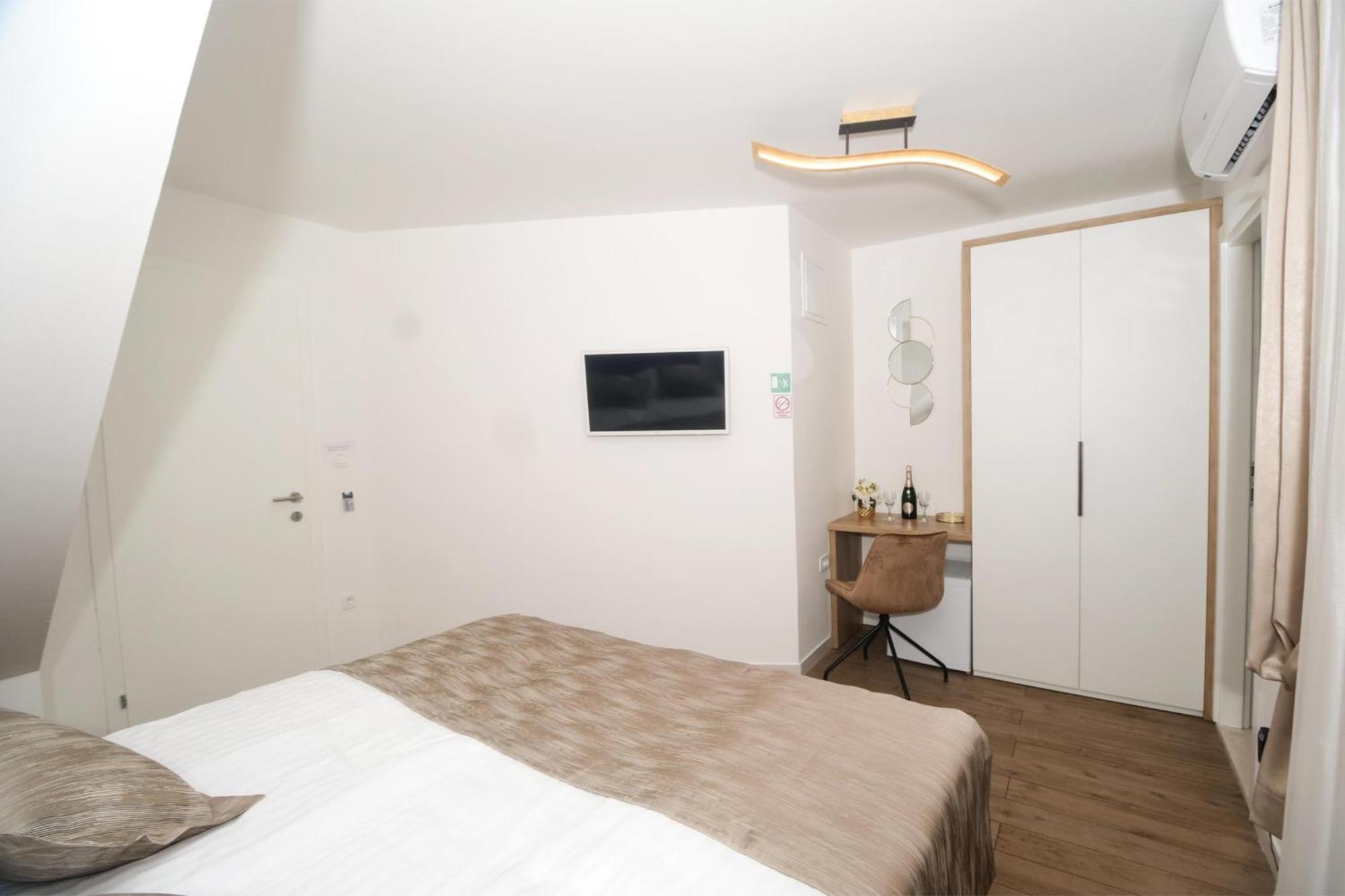 ספליט Guesthouse Bepa מראה חיצוני תמונה